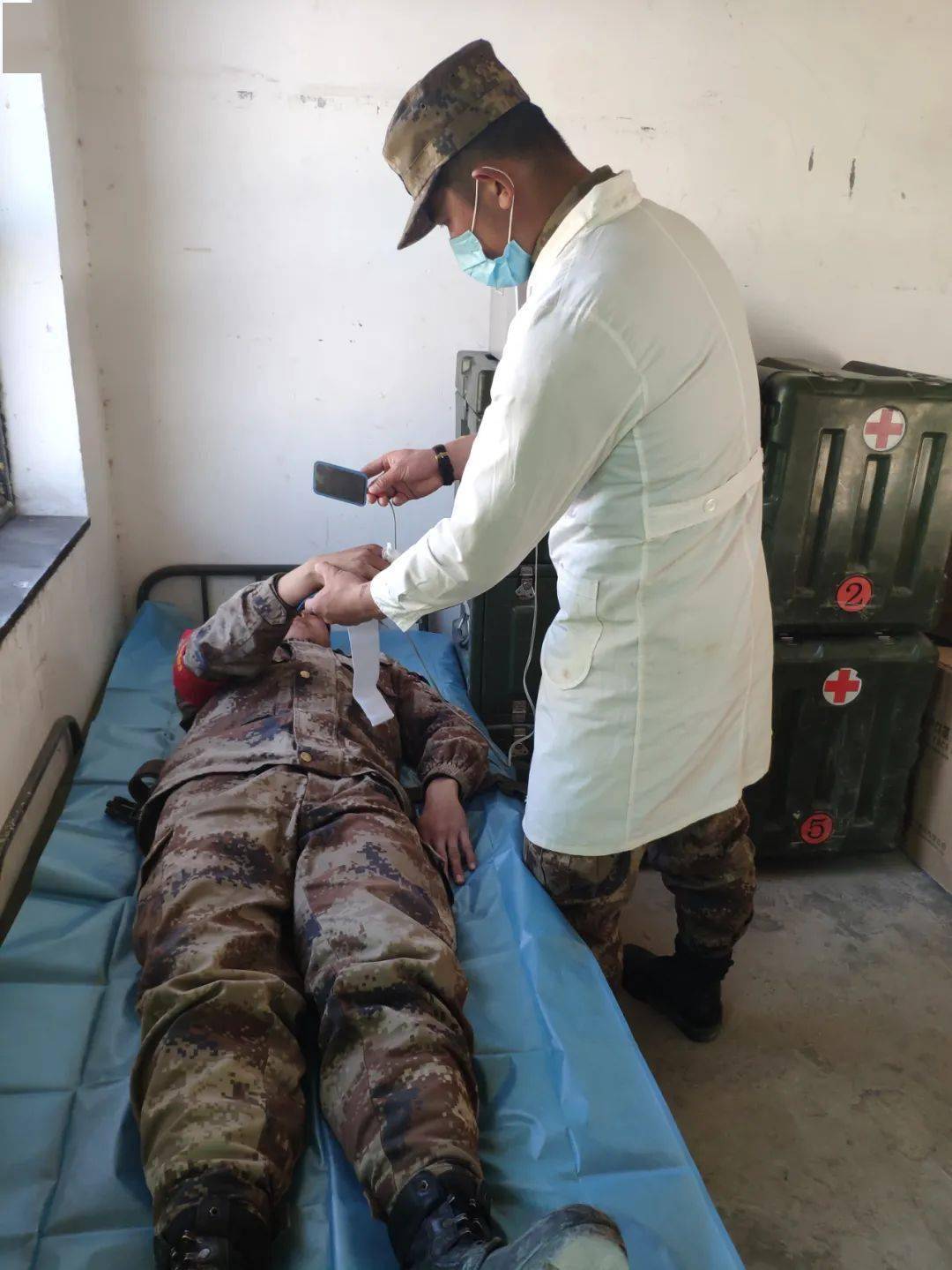 建校80周年"我与空军军医大学"主题征文丨空医大的边防"老军医"