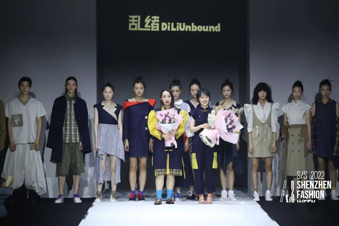 服装 S/S2022深圳时装周｜DAY4：别样角度，诠释「型」之烂漫