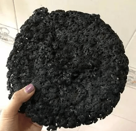 反而最后是芝麻.煮的是白米饭你这炸的是黑芝麻球吧?