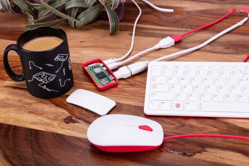 树莓派发布 Zero 2 W：售价仅 15 美元