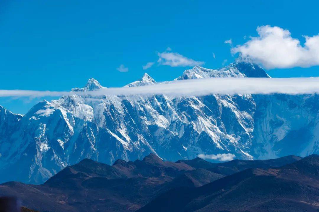 敬畏山河壮行藏地奔驰suv的天地征途