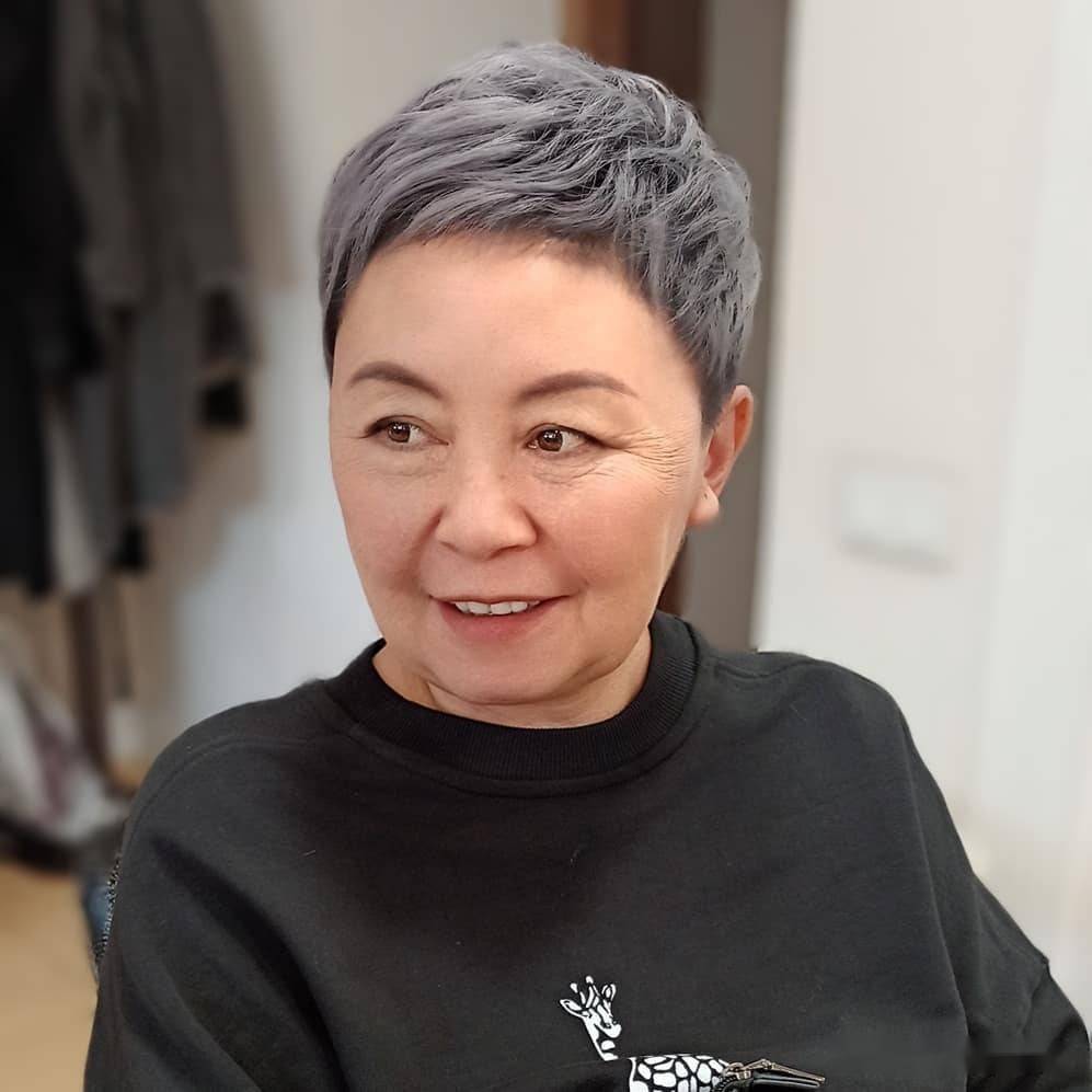 60岁阿姨短发发型图片