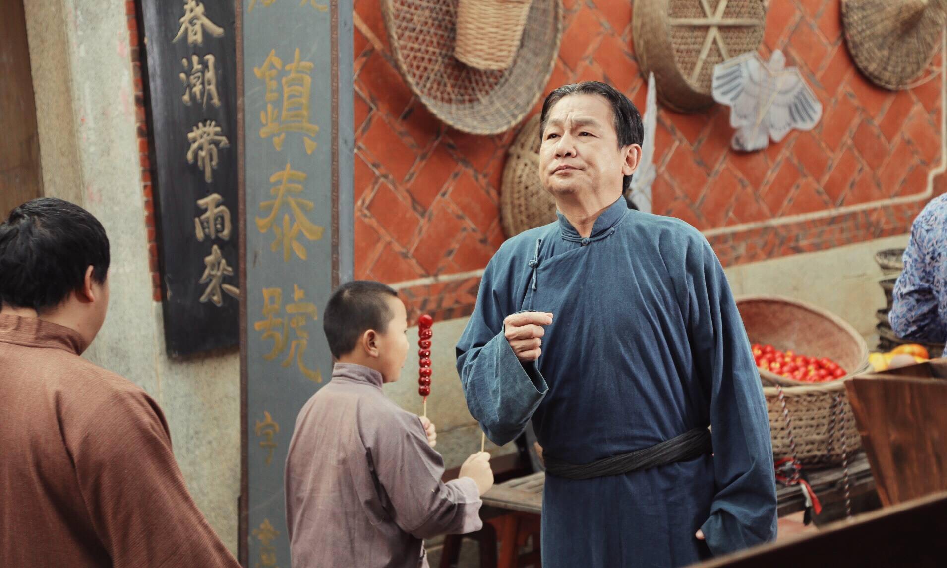 虫虫|一生独守一座楼，一世只爱一个人。《石狮爱情故事》感动上映