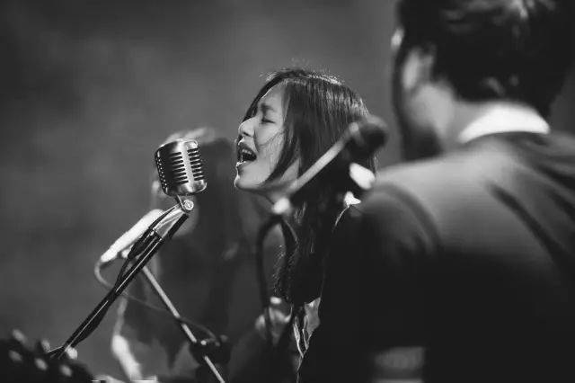 草东鼓手去世金曲奖打败五月天的黑马没能救赎自己