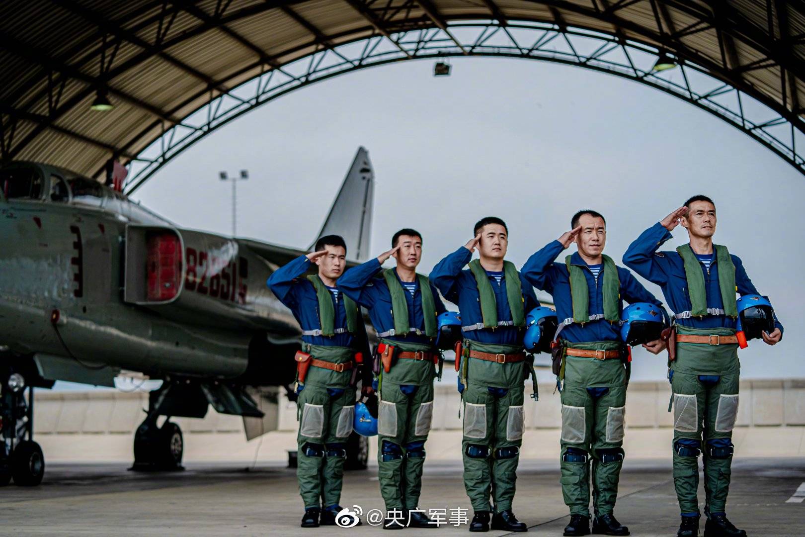 中国海军航空兵实力图片