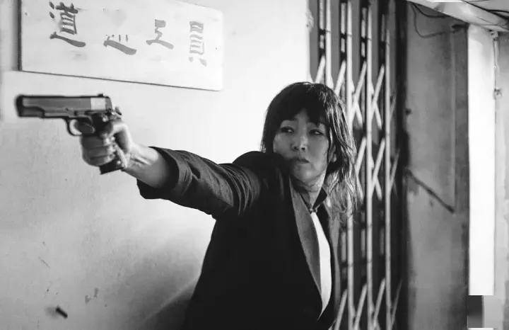 白玫|电影里的老上海，赢了半个英伦复古圈