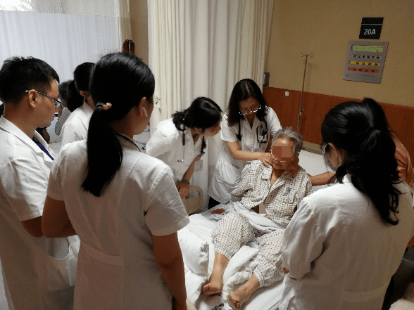 本职工作|【导学故事】行胜于言，在不断奉献中收获成长