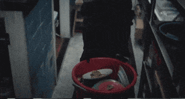 角色|吴镇宇距离拿奖最近的一次机会来了，《浊水漂流》揭开香港隐秘的角落