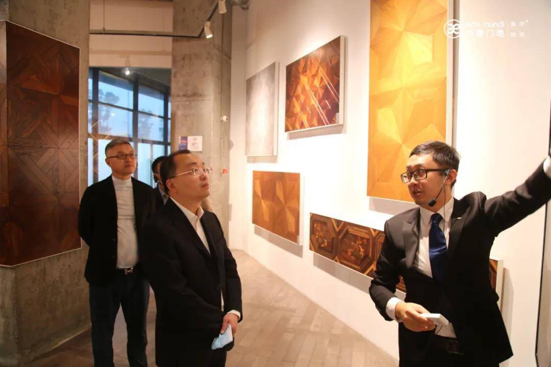 常委,副总经理陈昱为代表,成员包含神州北极木业公司党委书记张东彪