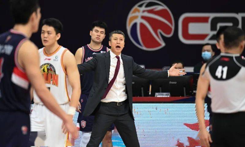 辽宁|热搜第一！郭艾伦被驱逐