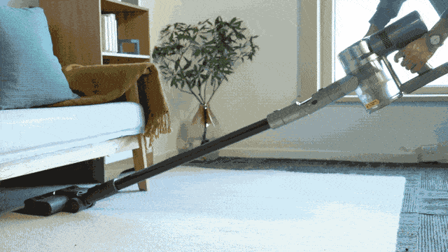 全能吸尘器评测！吸拖一体难缠毛发秒清理，犄角旮旯高处打扫全搞定