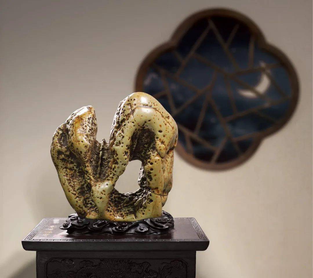 纹理入画九龙璧华安玉