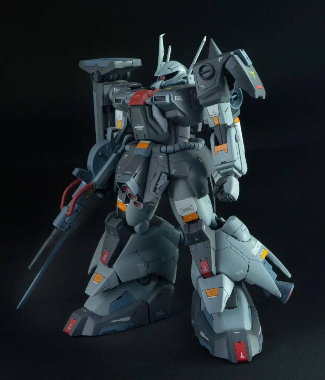 hg扎古3细节改造,看起来犹如一台mg_机体