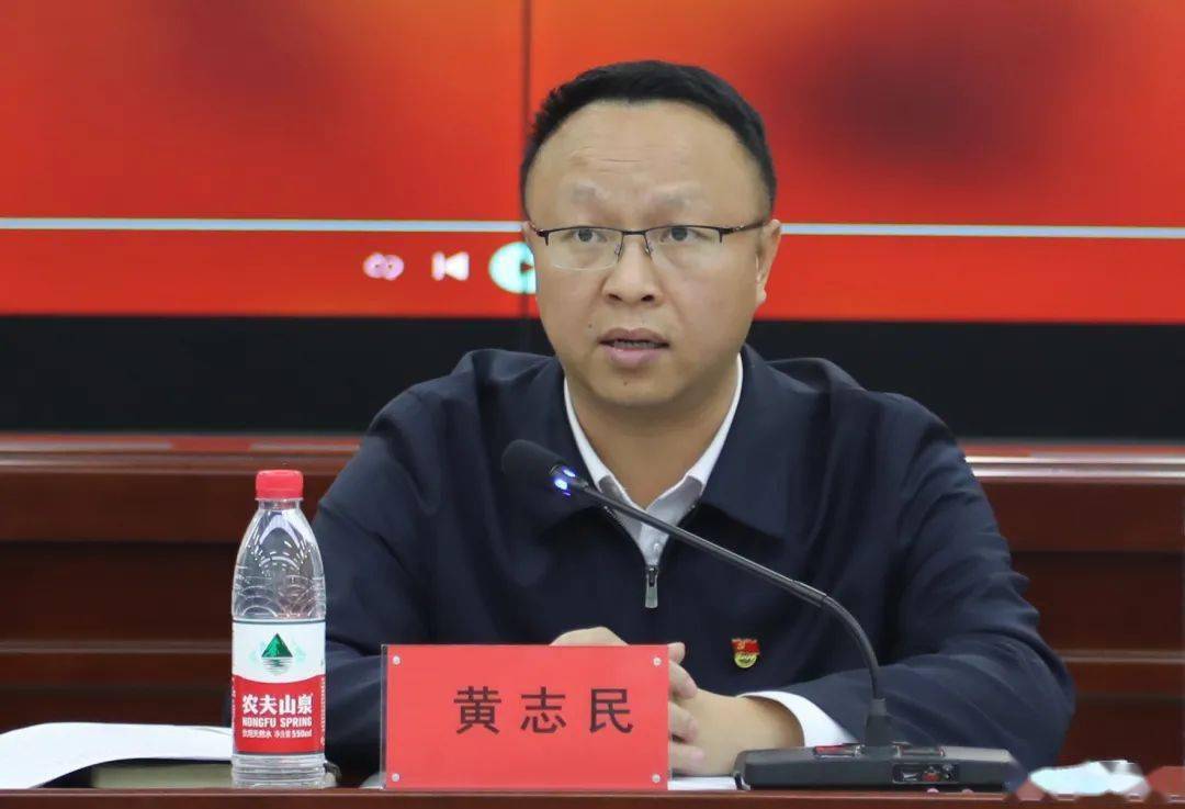 容城县召开回迁群众座谈会