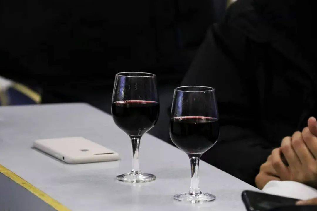 醇香|啥?上课喝酒?