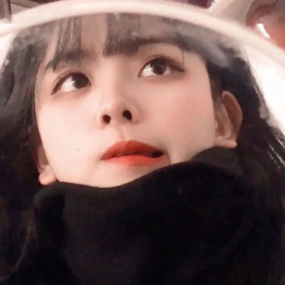 温柔美腻女生头像