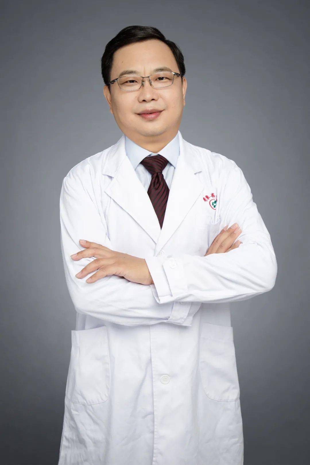 医学|肺康有道 | 老年人居家排痰困难,有效拍背学会了吗?