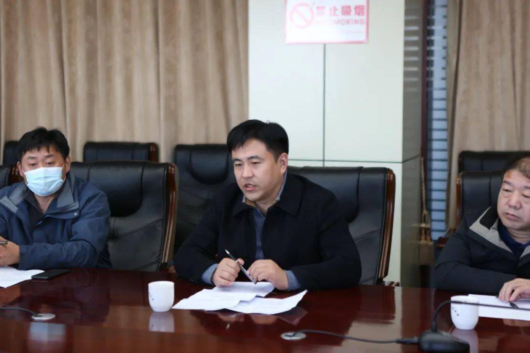 副市长刘志峰到韩店镇调研冬季供暖工作