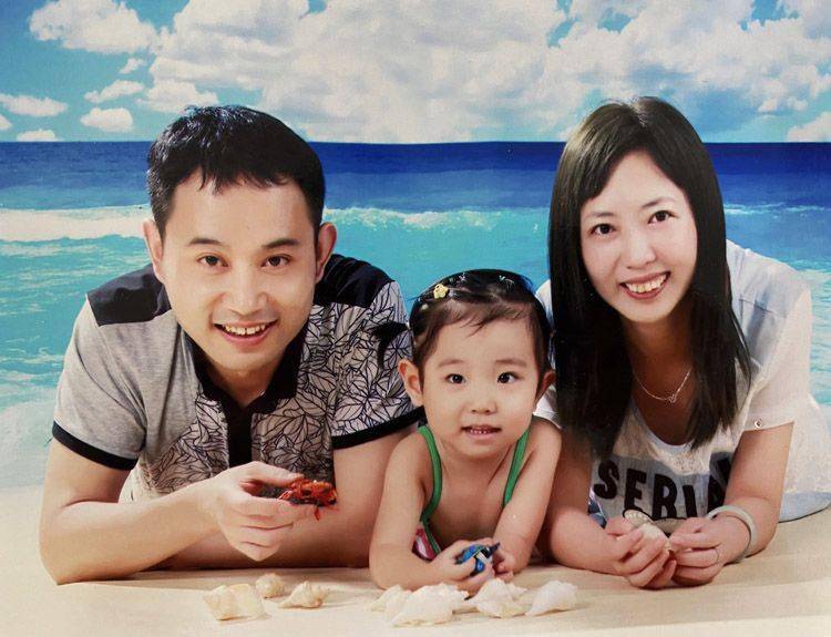 病友|“罩子”里的小姑娘