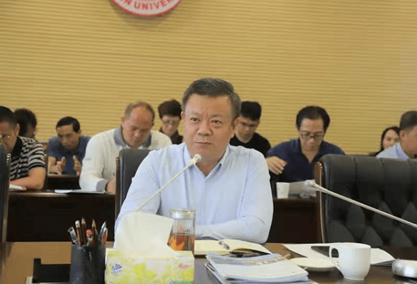 党委书记骆少明出席会议并讲话.