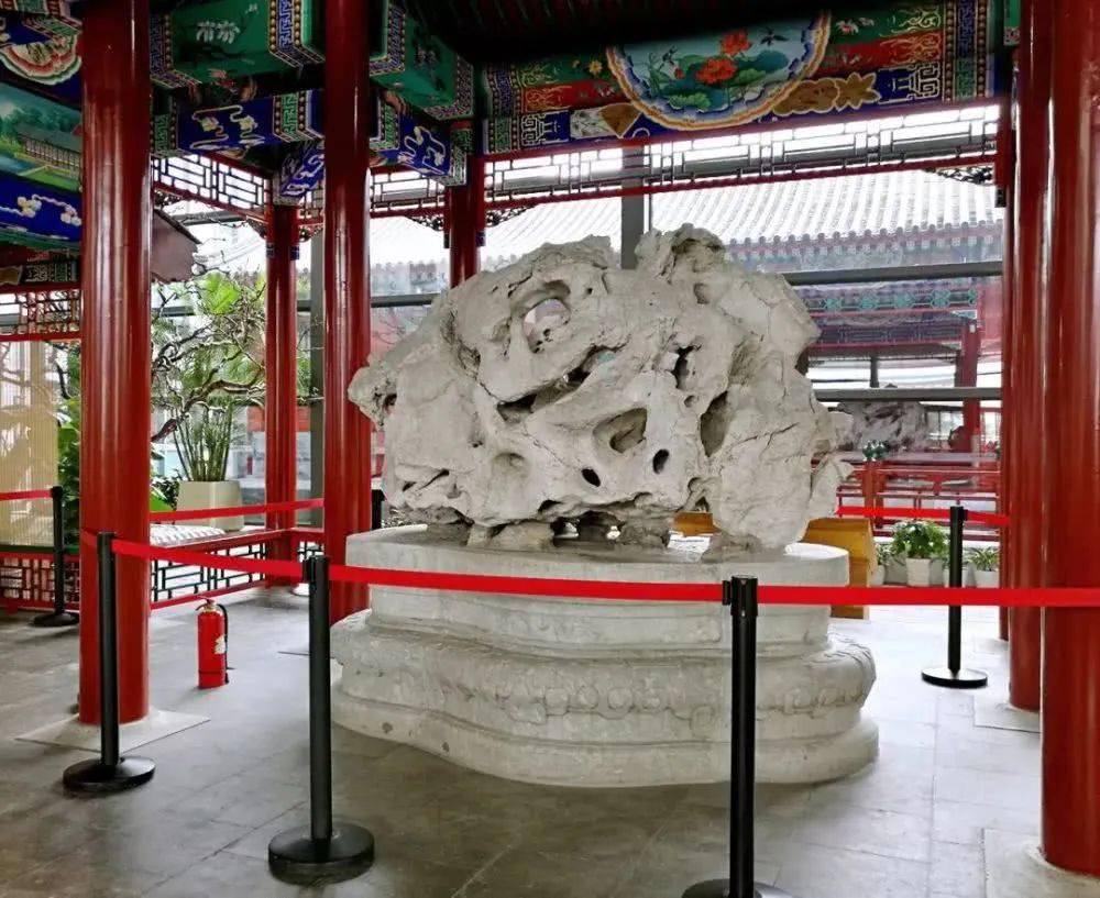 万园之园里的中国名胜扬州锦春园