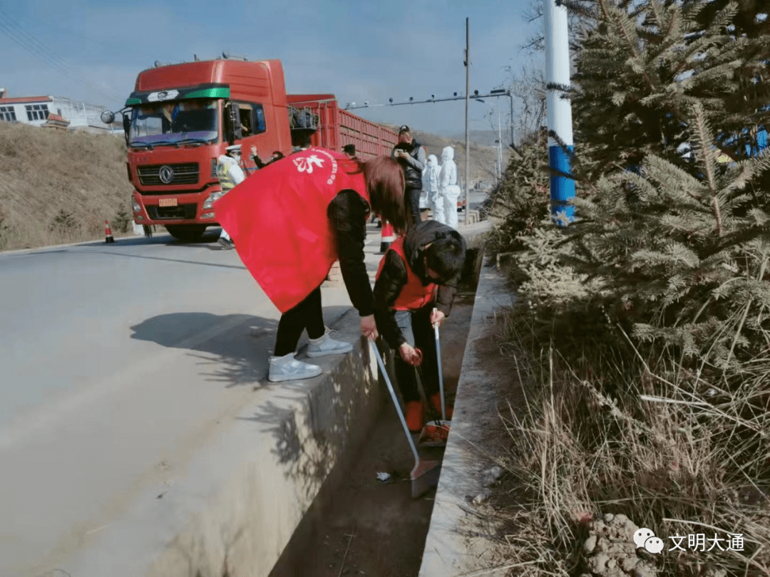 大通县景阳镇:文明实践志愿者助力疫情防控