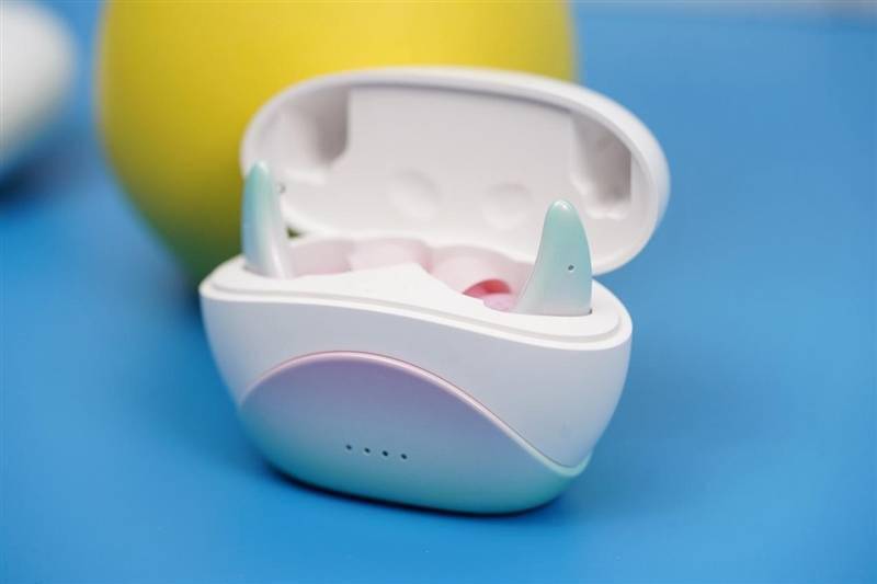 引领潮流的跨界轻奢单品 乐旷陶瓷蓝牙耳机评测：顶级音质表现