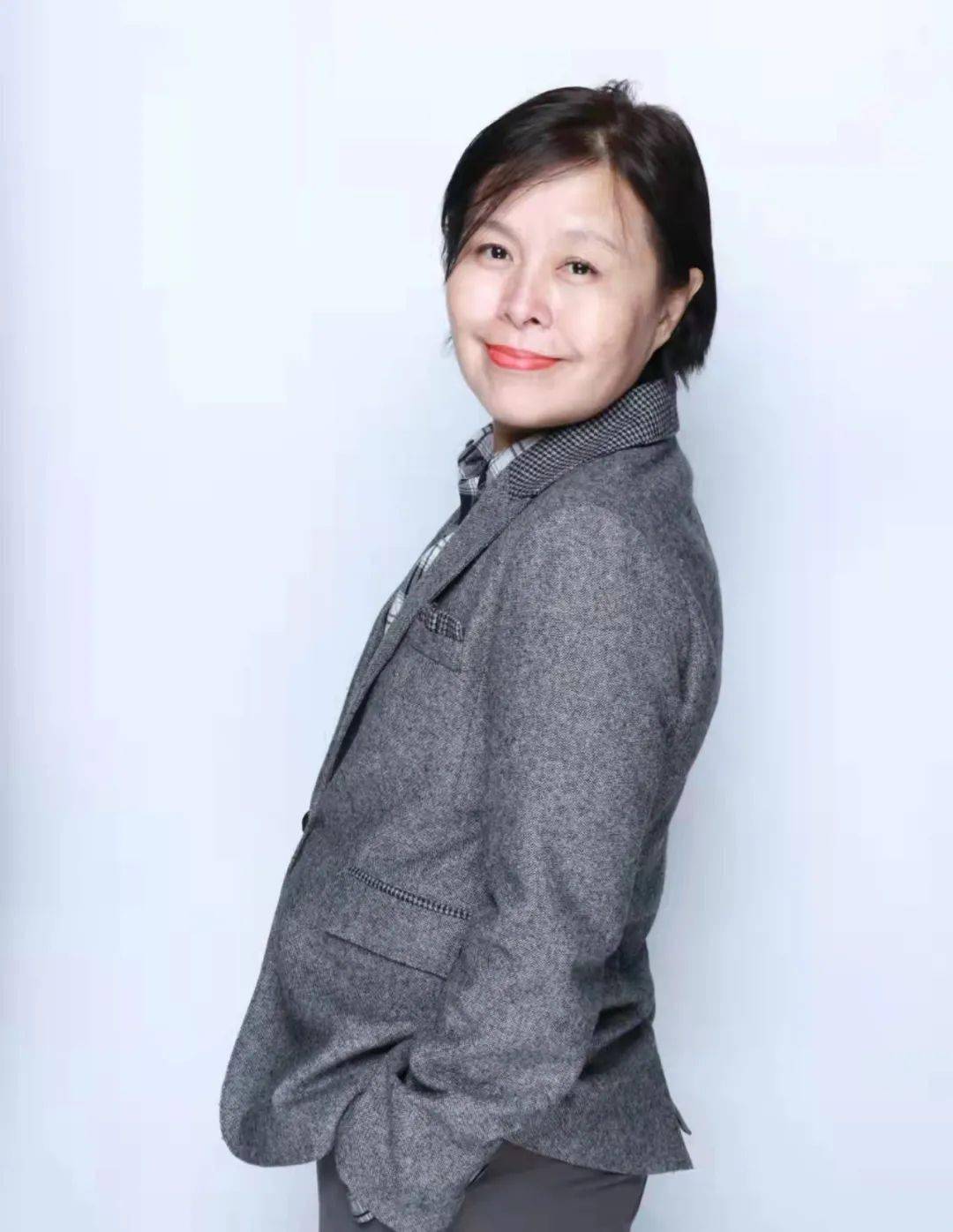 北京市特级教师北京景山学校正高级语文教师周群嘉宾(一)五,嘉宾介绍