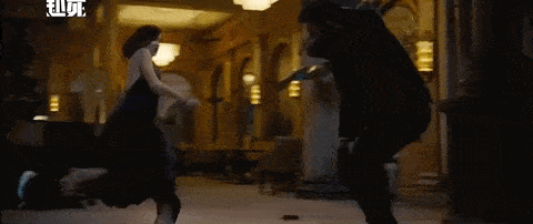 邦德|他终于不找花瓶女了？