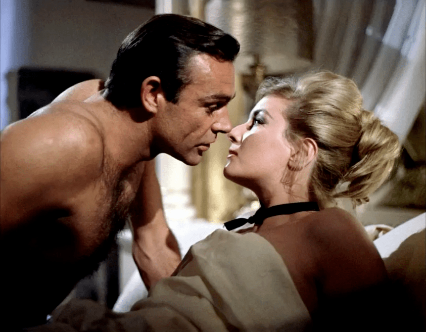 邦德|他终于不找花瓶女了？