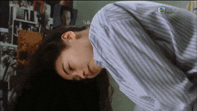 假发|女爱豆是不是有甩头发的kpi?