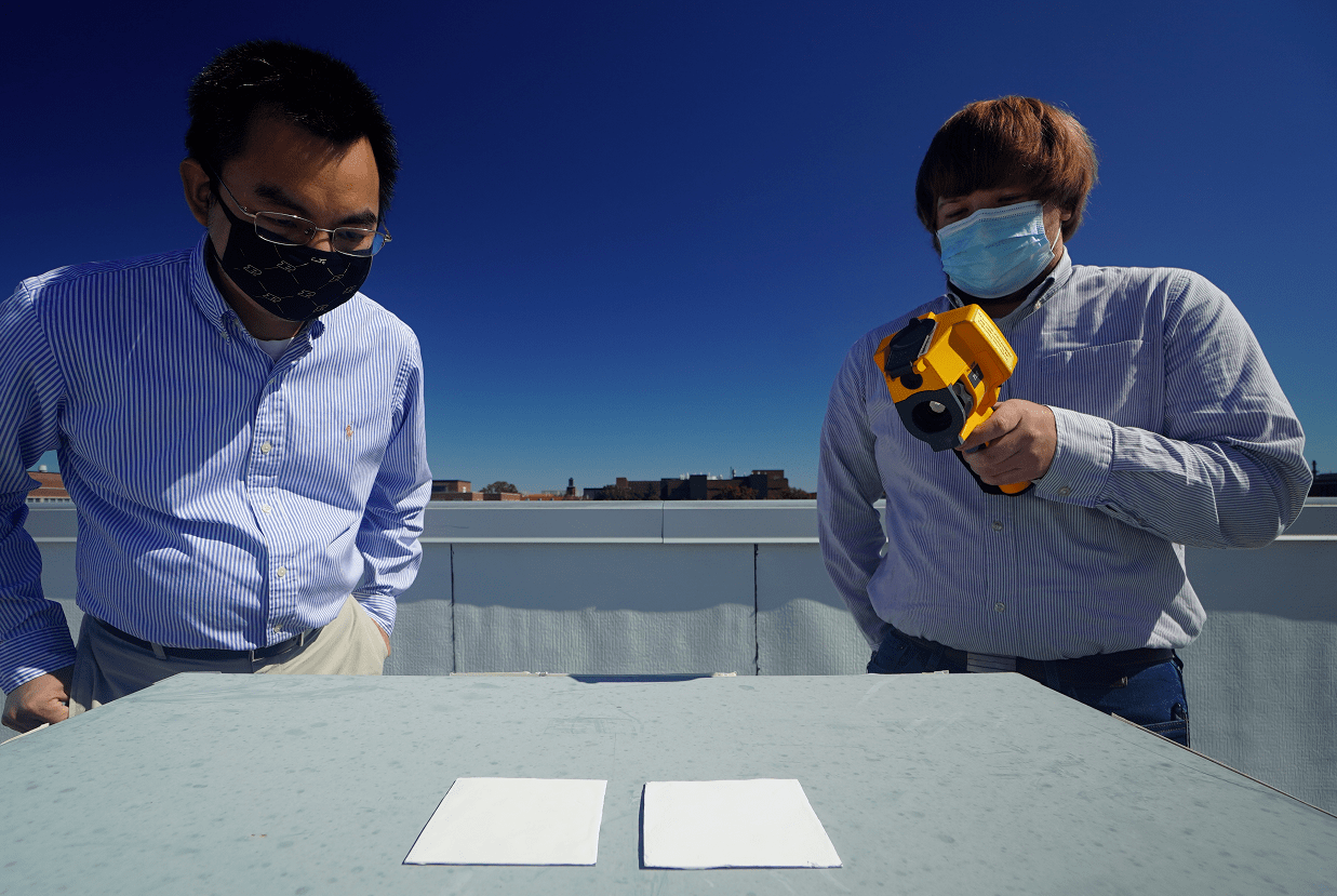 直击2021青科会 | 菠萝科学奖化学奖得主揭露“最白的白”有多白！