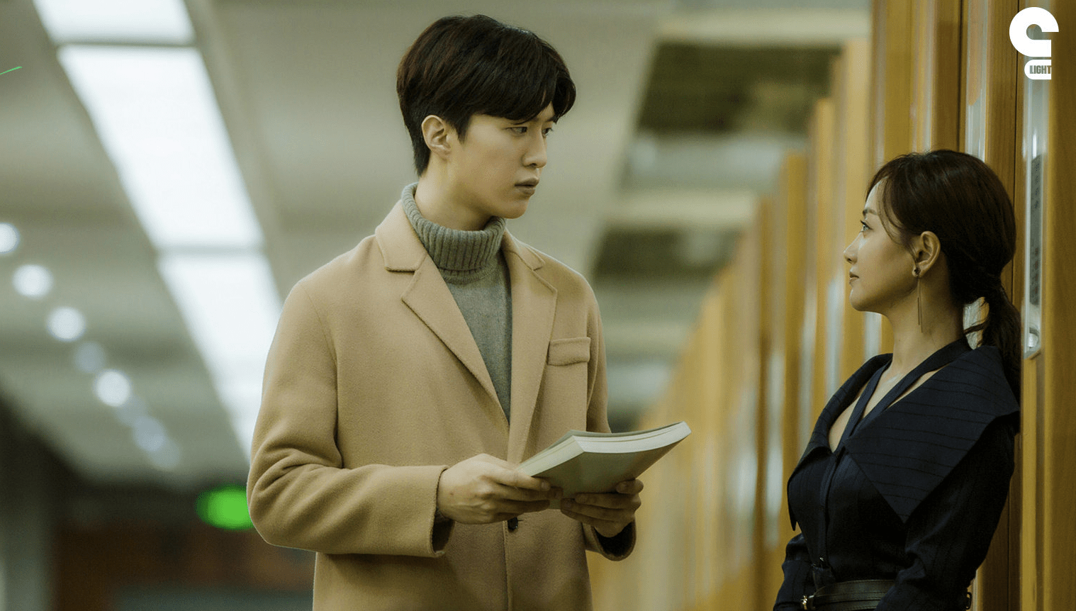 演技|豆瓣评分4.2？迷雾新剧再度扑街，凭爱豆上位的他难辞其咎