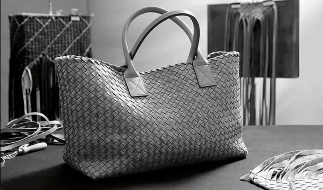 品牌 BV设计师离职,时尚圈再无“云朵包”