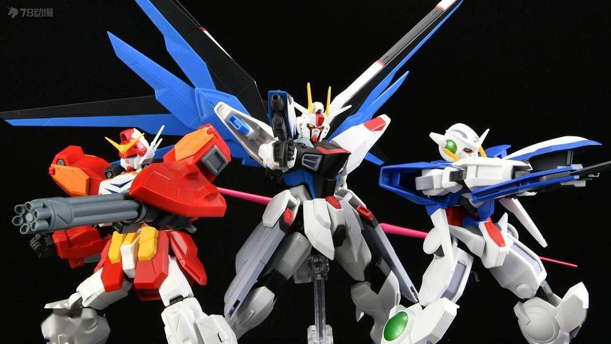 重炮|78官测：万代 GUNDAM UNIVERSE 重炮/能天使/自由