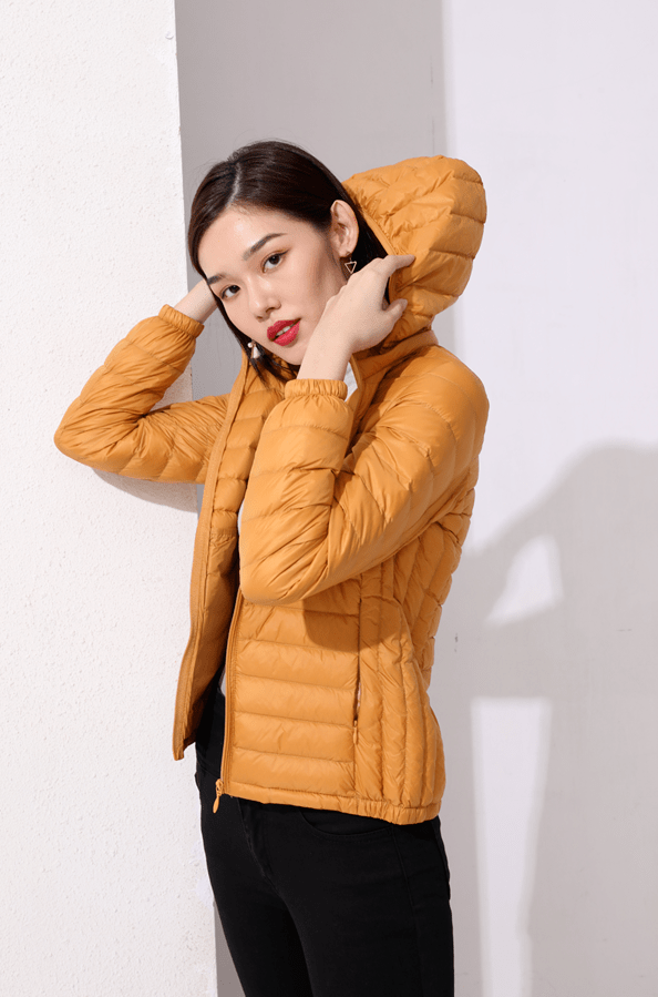经典有你整个秋冬都暖暖的，时髦又显瘦轻薄羽绒服，百元穿出“千元”档次