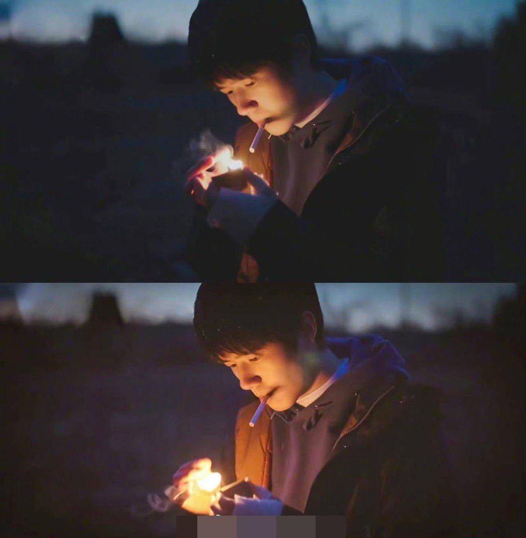 但话又说回来,现在大家夸刘昊然抽烟帅,但是如果刘昊然在私下被狗仔拍