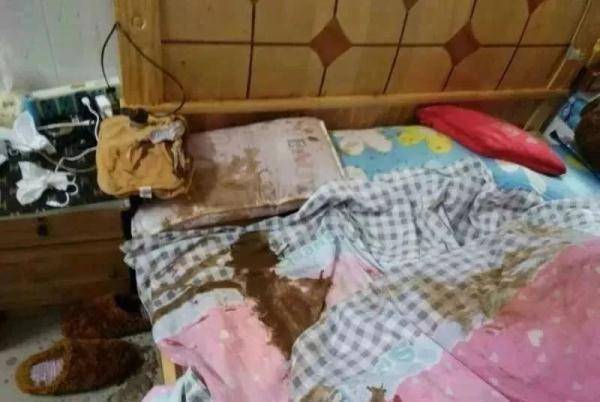 火光四溅！这款“冬日神器”险酿大祸！学生拍下寝室惊人一幕！