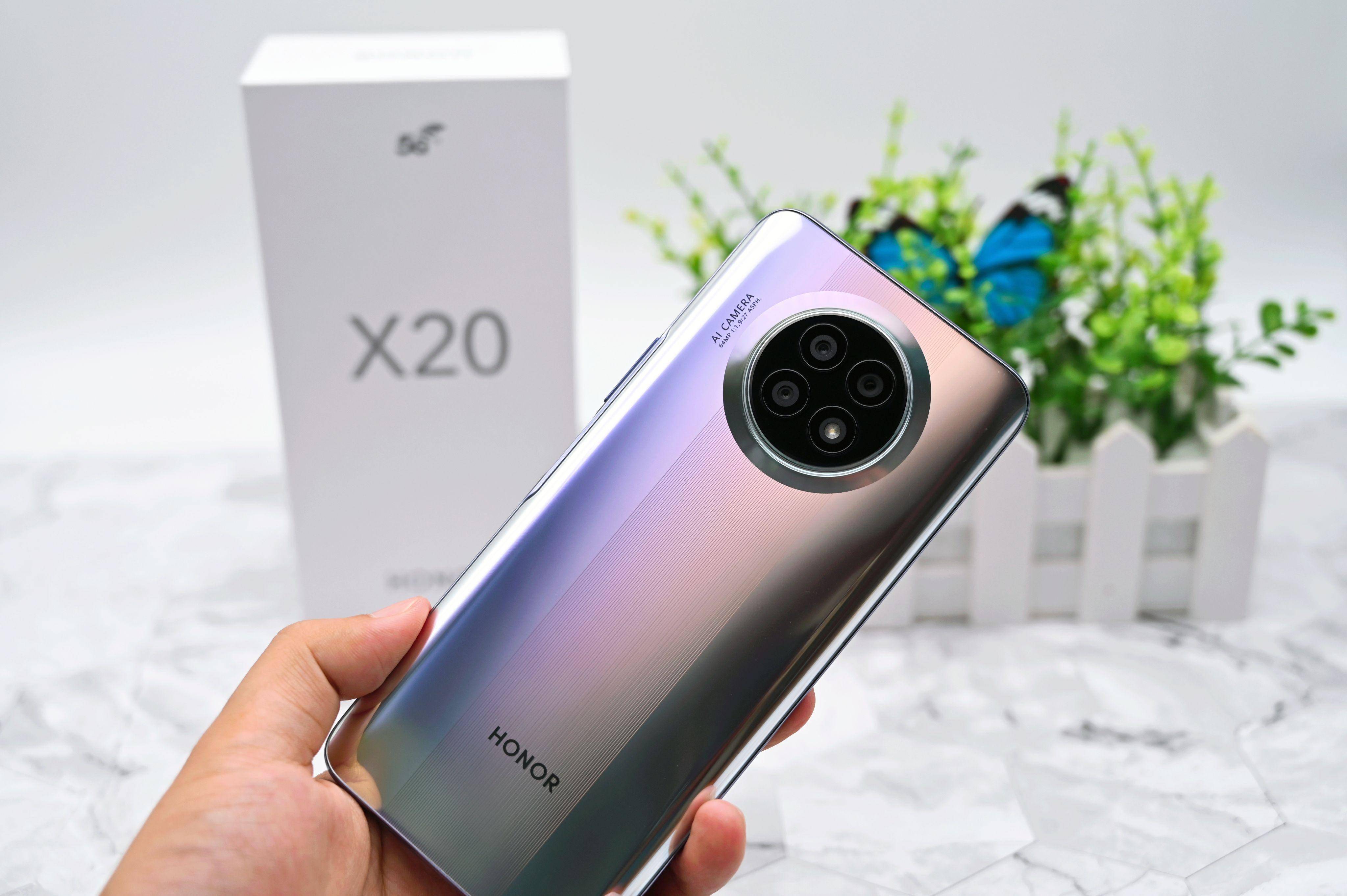 荣耀真香千元机,120hz屏 66w快充 64mp三摄,为何却不受待见?_华为