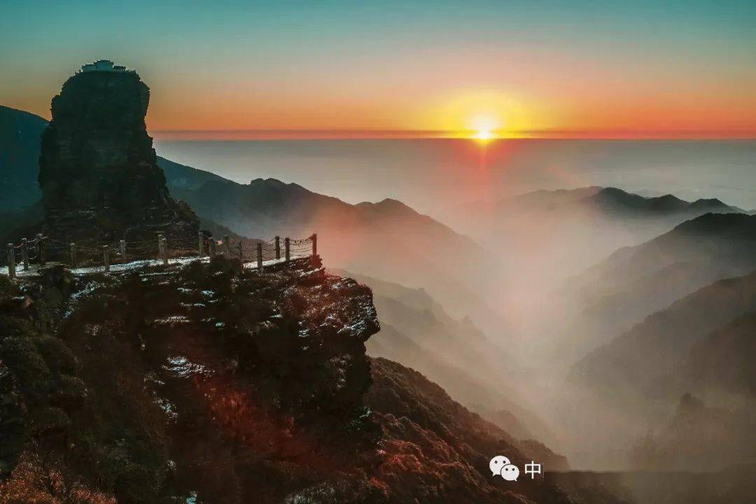 日落集山气日夕佳飞鸟相与还