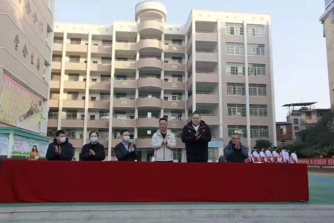共青团·邵武|奥运冠军走进校园 榜样力量助力成长