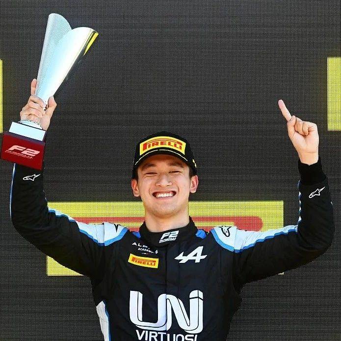 中国首位F1正式车手诞生！_Zhou