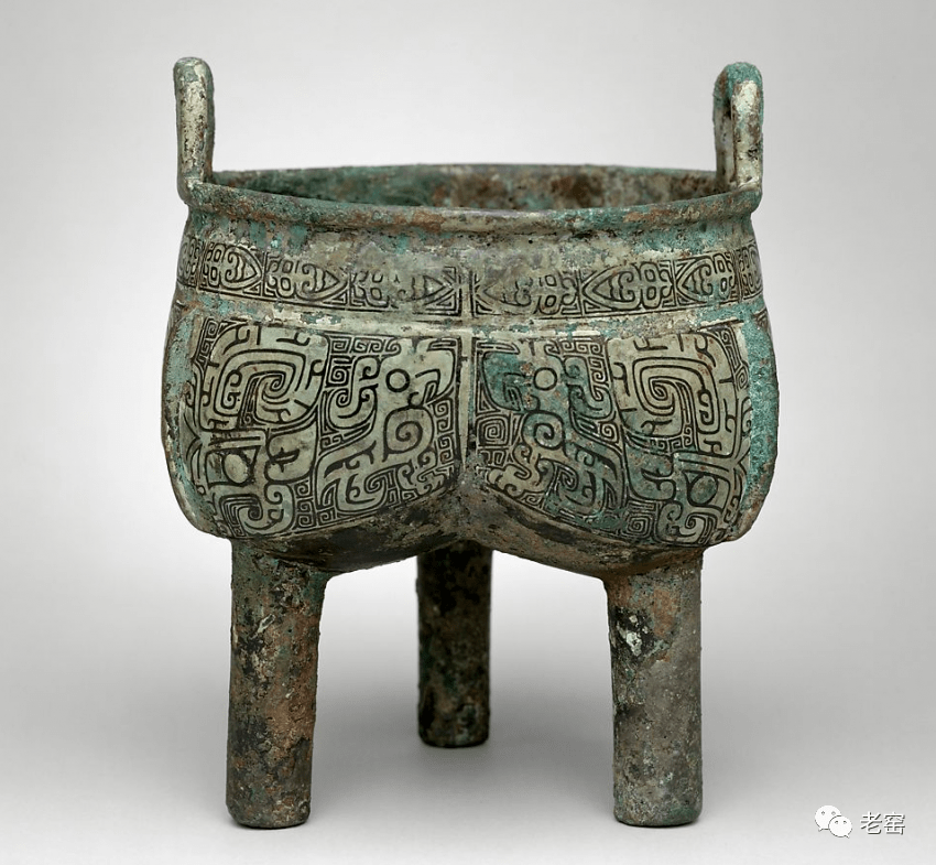 商 青铜鬲鼎(正面) 美国大都会博物馆藏商 亚丑父乙鼎 台北故宫博物院