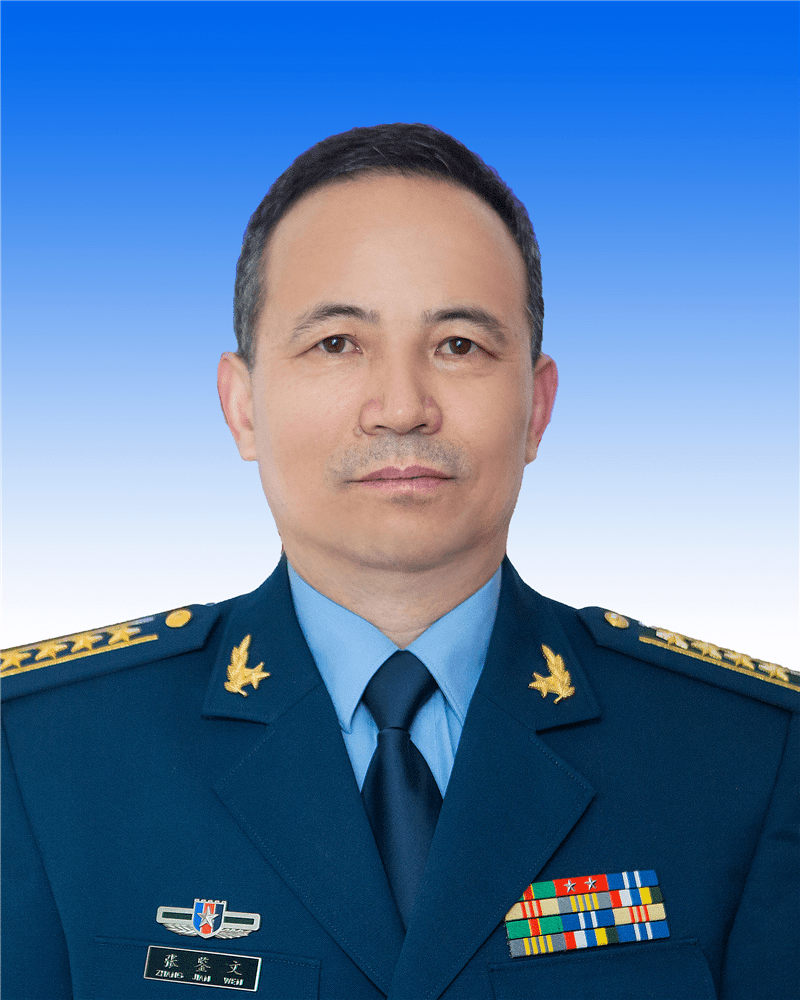 张鉴文同志陶斌,男,汉族,1968年11月生,党校大学,中共党员,现任巴中