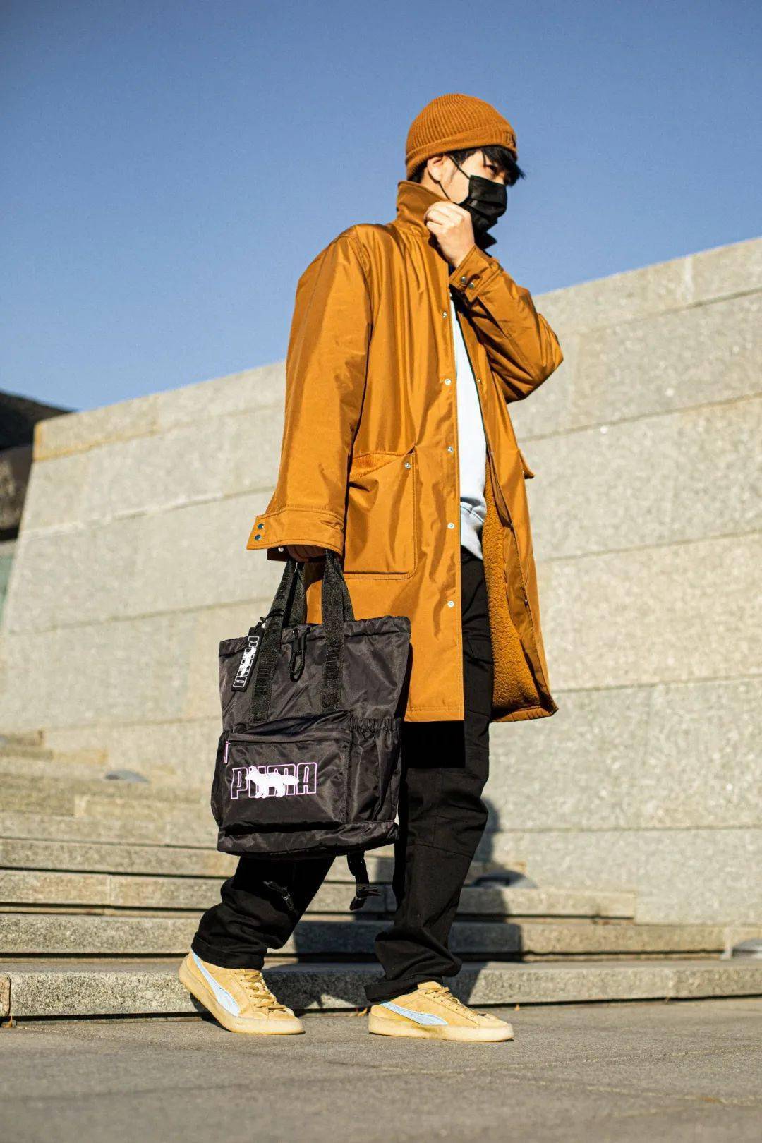 设计 破案了!早就怀疑 Jennie、权志龙穿的是同一个牌子!「新联名鞋」又是男女通吃!