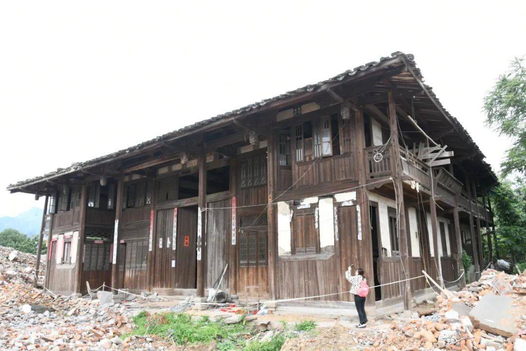 高新攻坚一线丨区领导带队察看福耀科技大学项目,推进工作_南屿镇