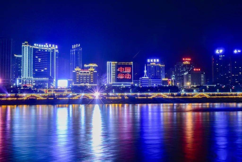 安康夜景太迷人了