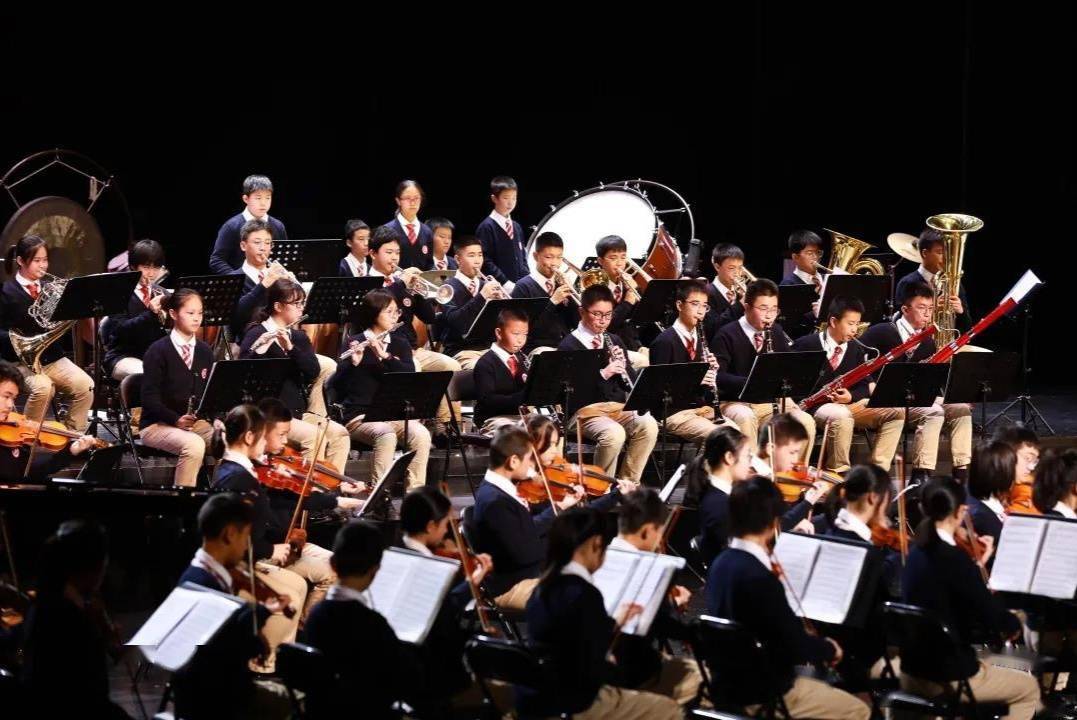 艺术|重庆八中在市级展演四大类别比赛中屡次问鼎