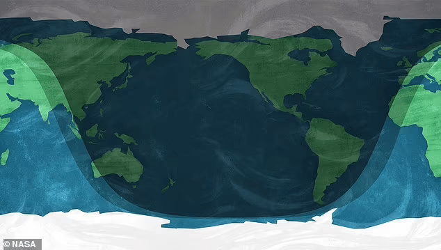 今日迎来本世纪和近600年来最长月偏食，持续6小时2分钟