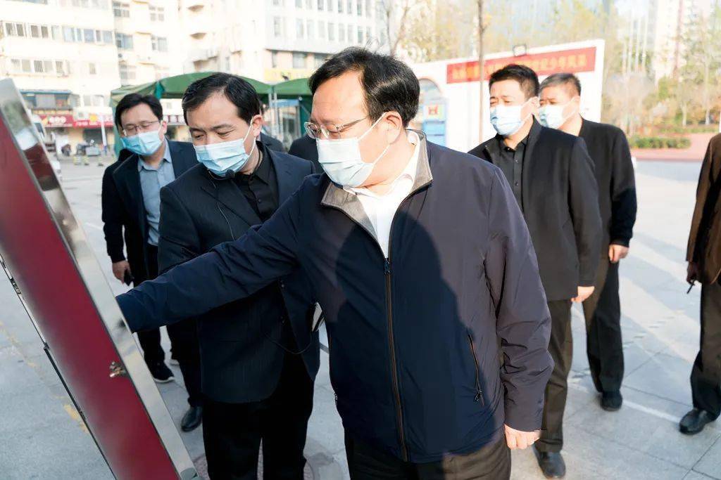 张永新副市长先后到丛台区启明星幼儿园,市第三幼儿园,市汉光中学